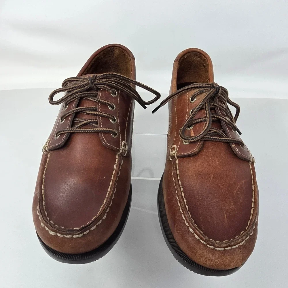 Eastland ships from